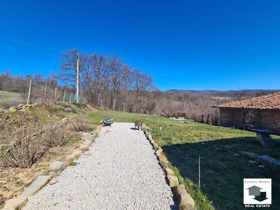 Продава се Къща в с. Петковци, Област Велико Търново - 216 кв.м за 366 €/кв.м - Снимка #22