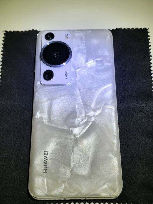 HUAWEI P60 Pro Белый, 512/12Гб