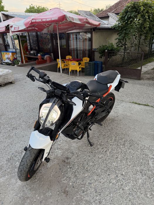 KTM DUKE  125, 2020