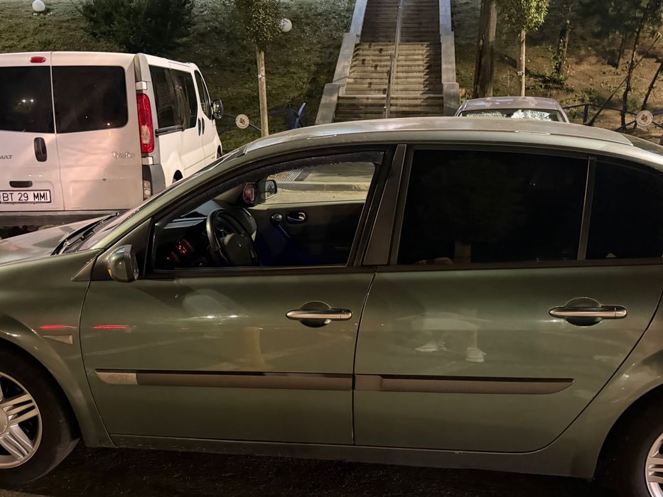 RENAULT Megane 2004 — imagine 4