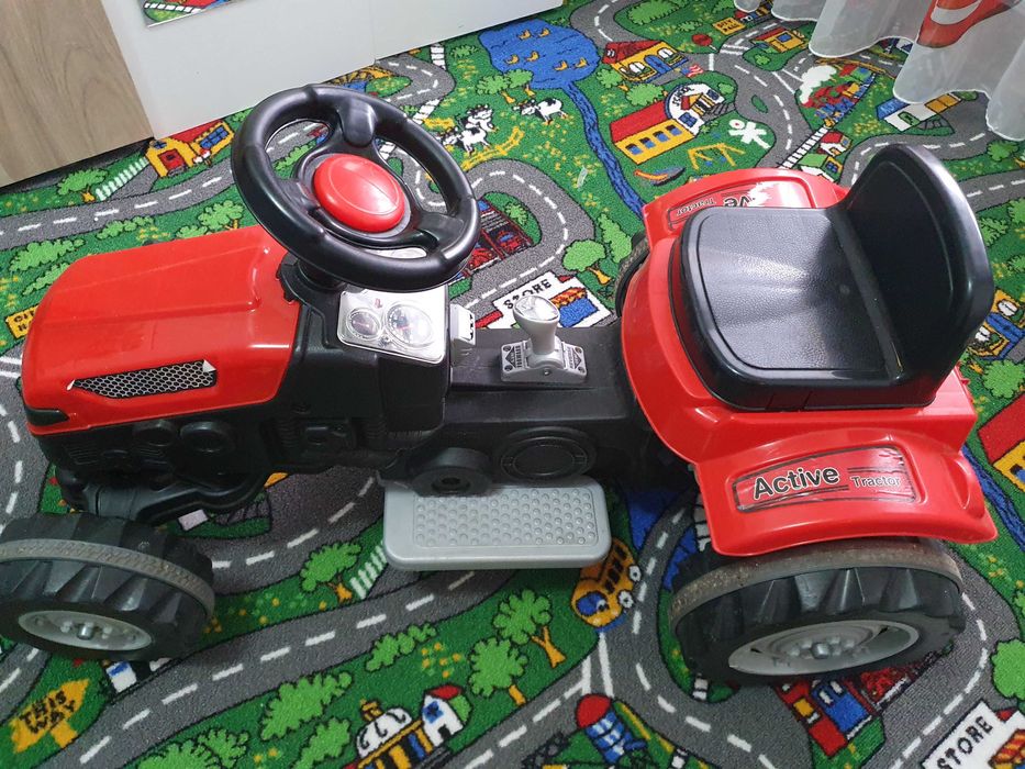 Tractor Pilsan . Stare foarte bună.