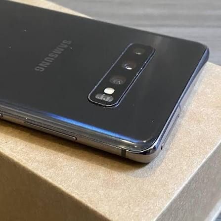 Samsung Galaxy S10 + dual sim
