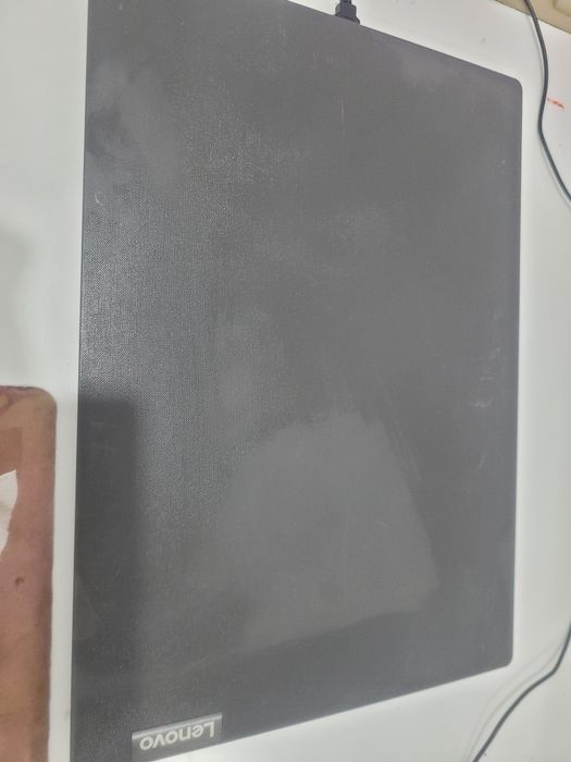 Ноутбук Lenovo v14 Ada!