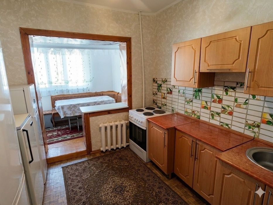 Продам 4-х комнатную квартиру