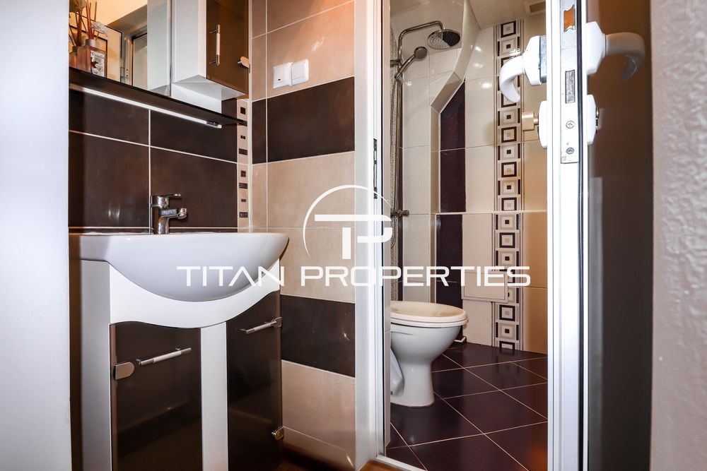 Дава се под наем Тристаен апартамент в Варна, Червен площад - 100 кв.м за 747.66 € - Снимка #9