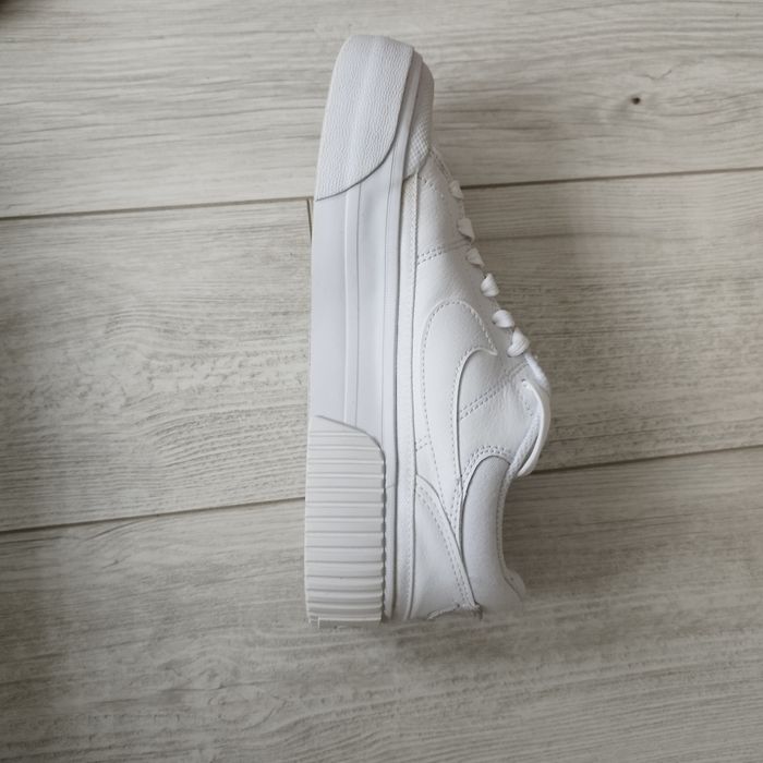 Кецове/обувки wmns Nike court legacy lift