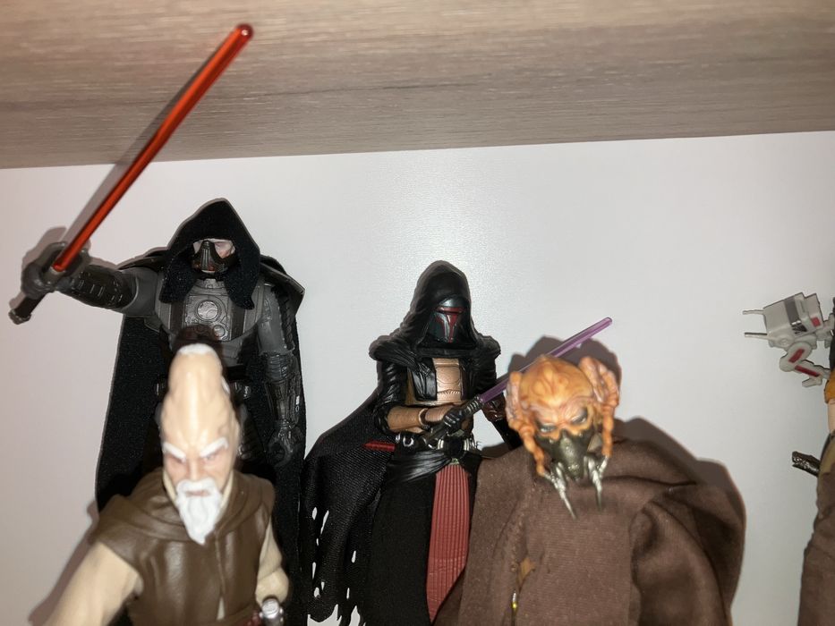 Екшън фигури marvel legends,black series и други