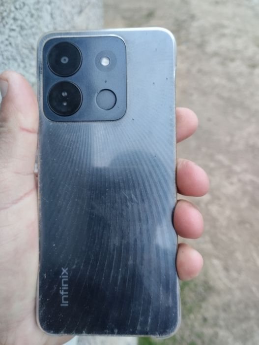 Телефон сатылады память 64 коробка бар