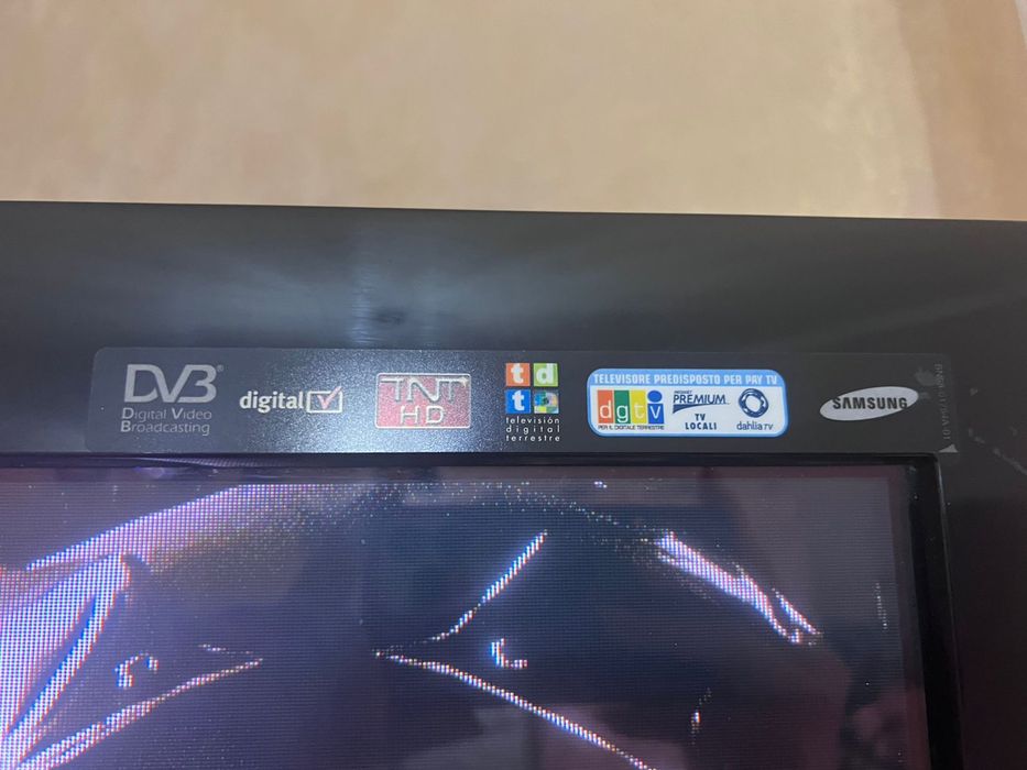 Телевизор Samsung