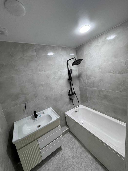 Продаётся 3х комн квартира на 4 этаже Ор-р Файзобод Корзинка