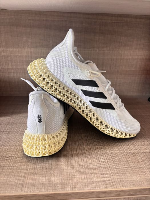 Спортни маратонки