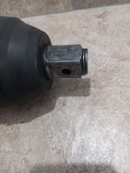 Makita tw1000 masina de insurubat cu impact