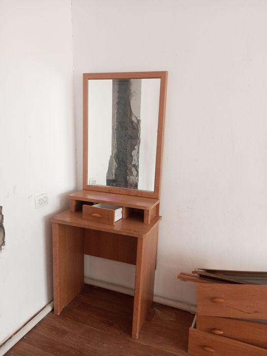 Отдам бесплатно срочно