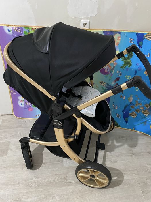 Детская коляска