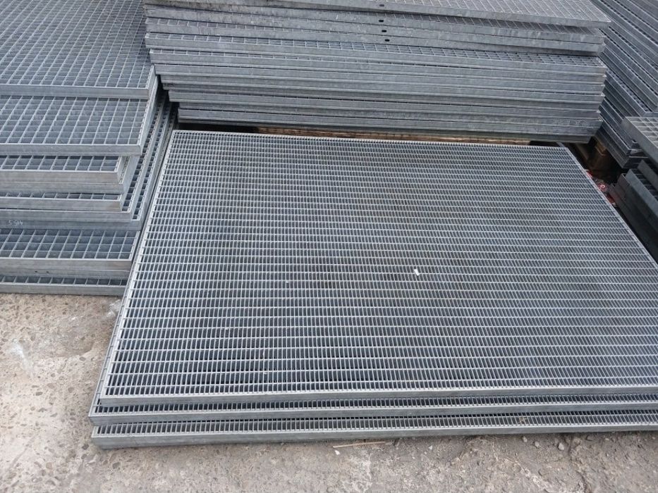 Grătare zincate galvanizate