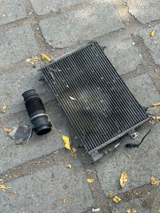Части за пежо 407