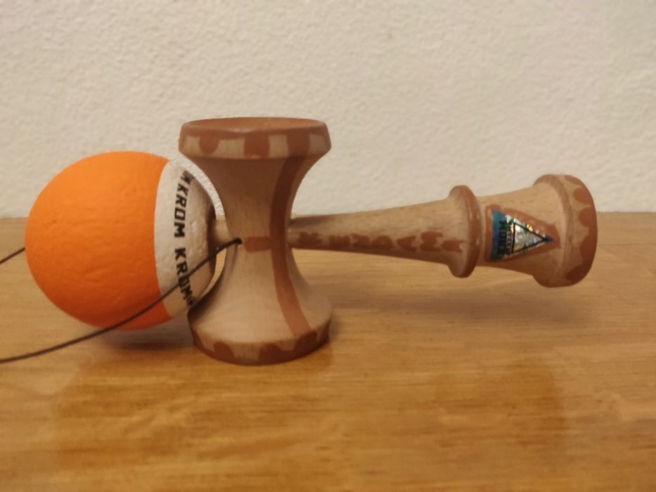 Kendama krom folosită