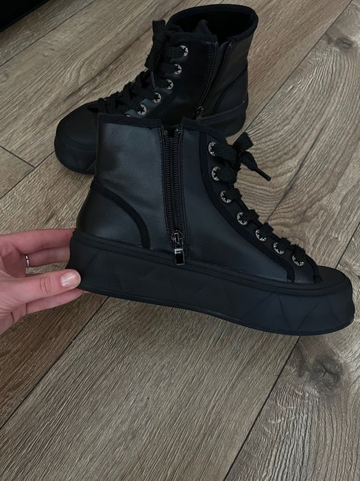 Ghete damă mărimea 39 ( purtate o singură dată )