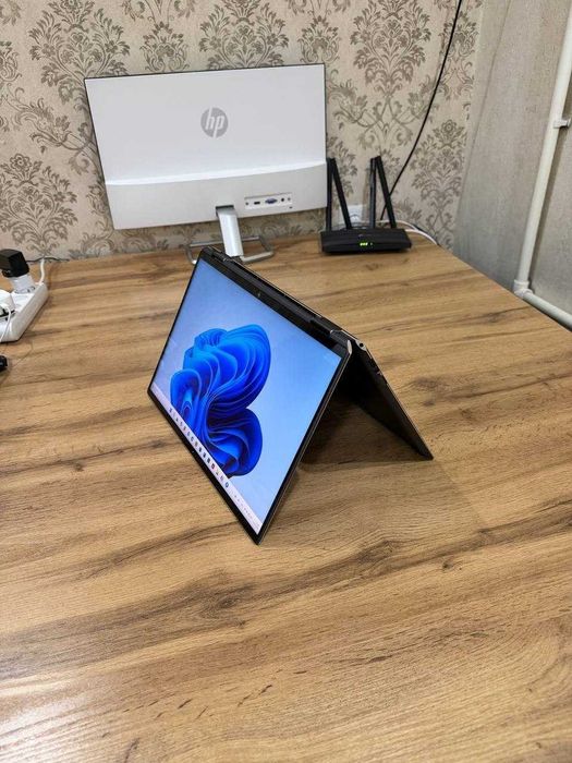 Продаётся ноутбук HP Spectre x360