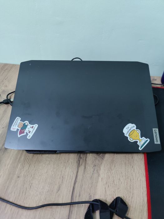 Игровой ноутбук Lenovo