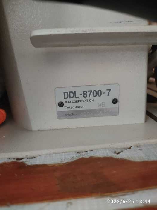 Промышленная машинка Juki