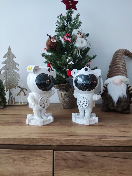 LED/Лед звезден проектор – астронавт, нощна лампа със колонка