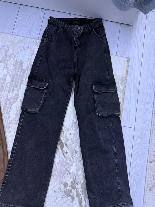 Джинсы все по 2000