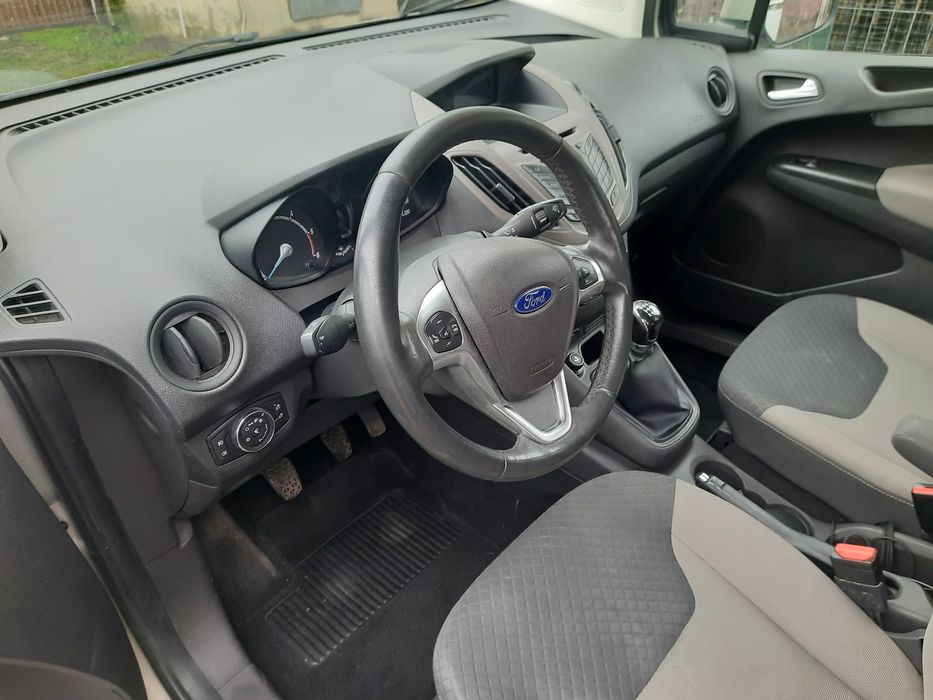 De vânzare ford tourneo curier 1,6 tdci