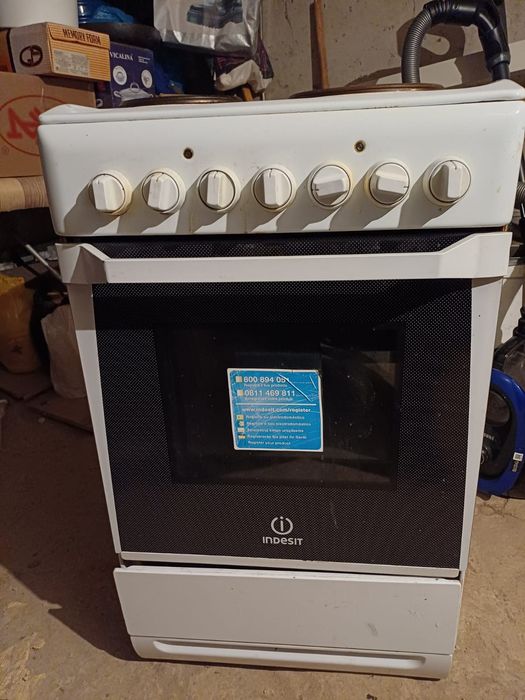 Продам эллектро плитку