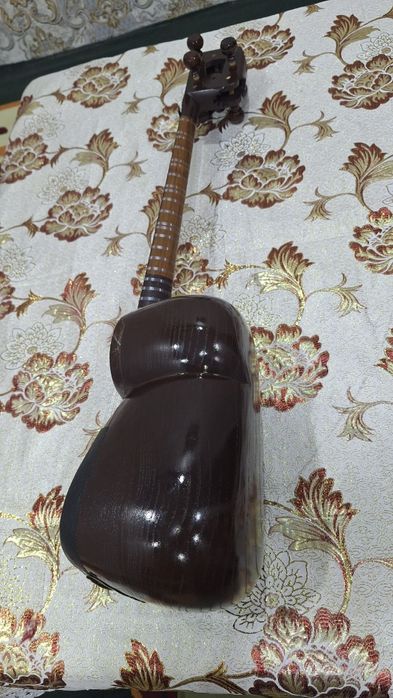 Tor sotiladi ovozi jarangdor