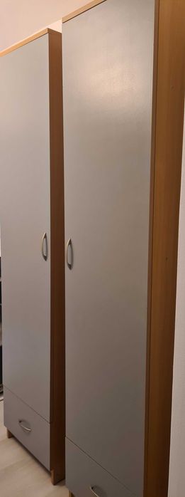 Vand două corpuri. Predare personală în Pitești. .