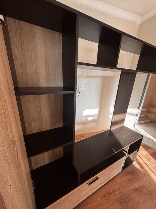 Гостинный шкав для ТВ зоны