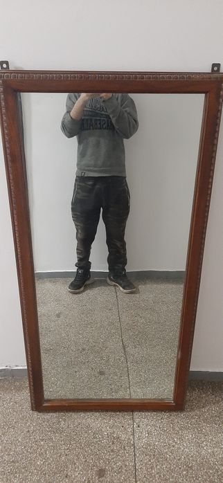 Oglindă veche lemn masiv vitange