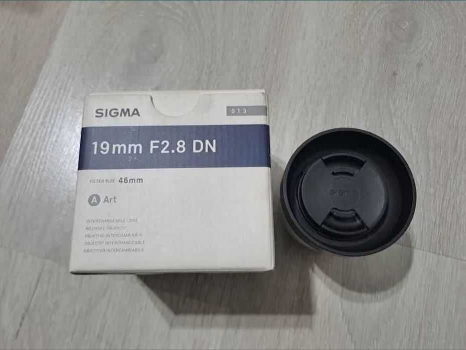 Aparat foto Mirrorless de vânzare