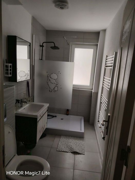 Vând apartament 2 camere Uniri