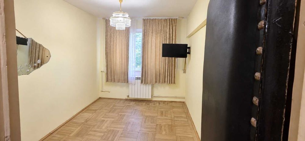 Apartament 3 camere, 55 mp, etaj 3 – Micro 40, Galați – 60.000 € negociabil