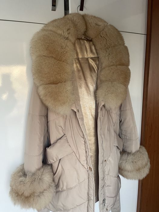 Луксозно зимно яке с ест косъм