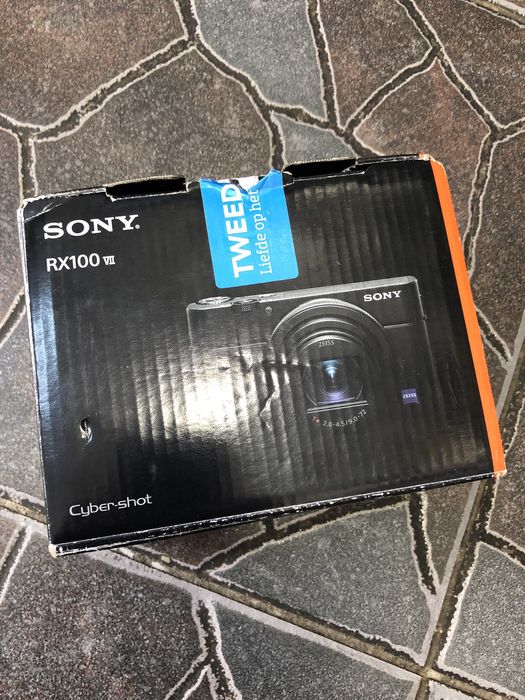 Sony RX100 7 nou..