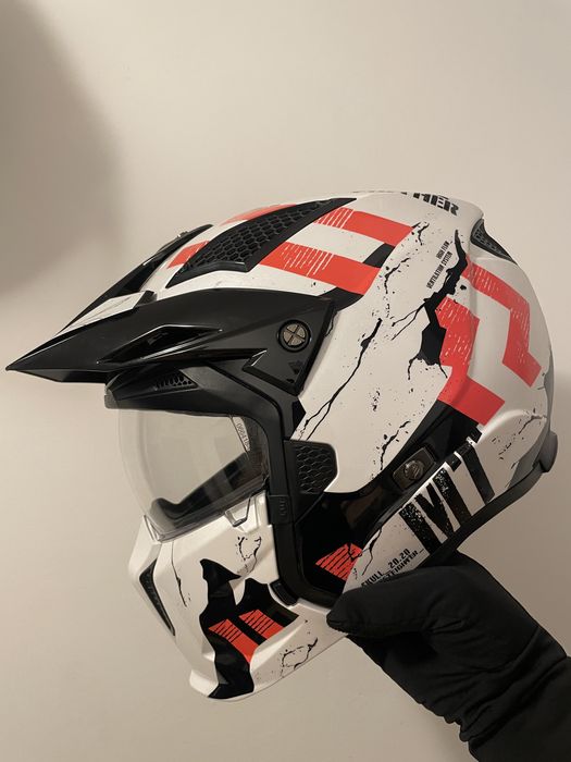 Casca barbie detasabila MT streetfighter