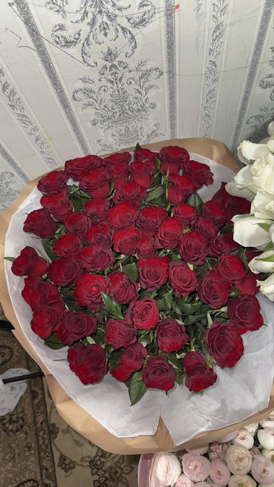 Цветы 51 роз , свежие
