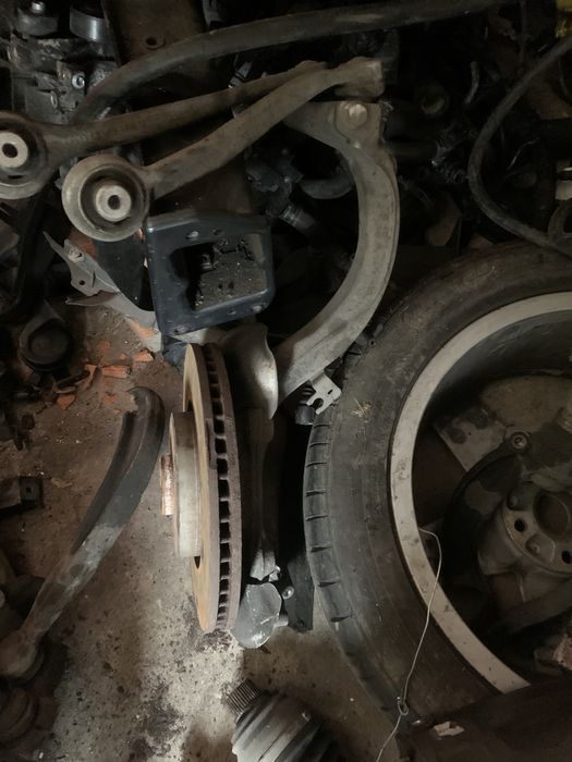 Шенкел с главина шенкели Ауди а5 Audi a5