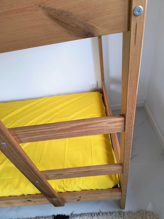 Pat suprapus lemn masiv