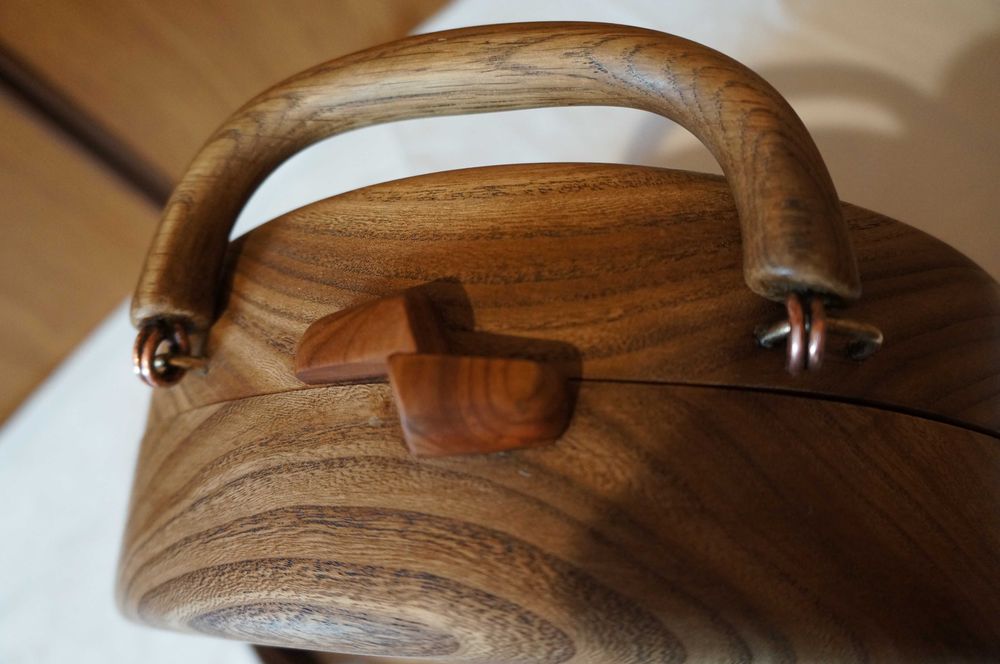 Клатч сумочка. дерево Карагач