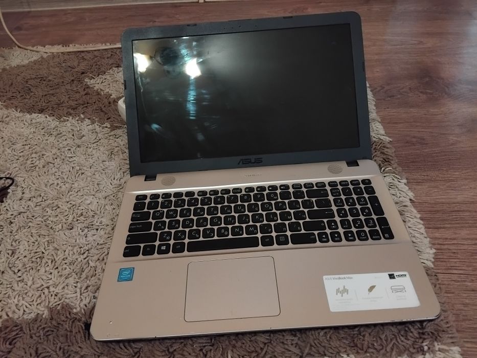 Лаптоп asus x541n