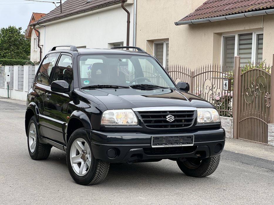 SUZUKI Grand Vitara