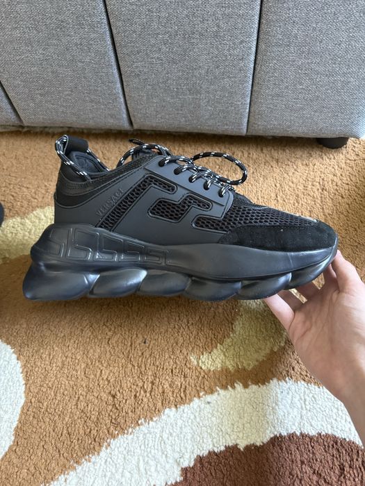 Versace Chain Reaction