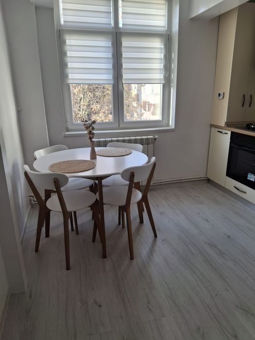 Proprietar vând apartament cu o camera
