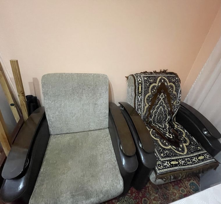 Продам кресла в хорошем состоянии