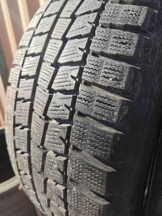 Продаю по парам на 18