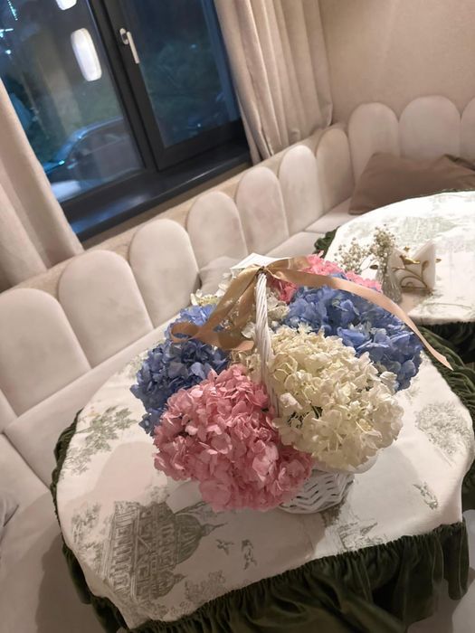 цветы свежие по 10к цена договорное нежние вкусно пахнут